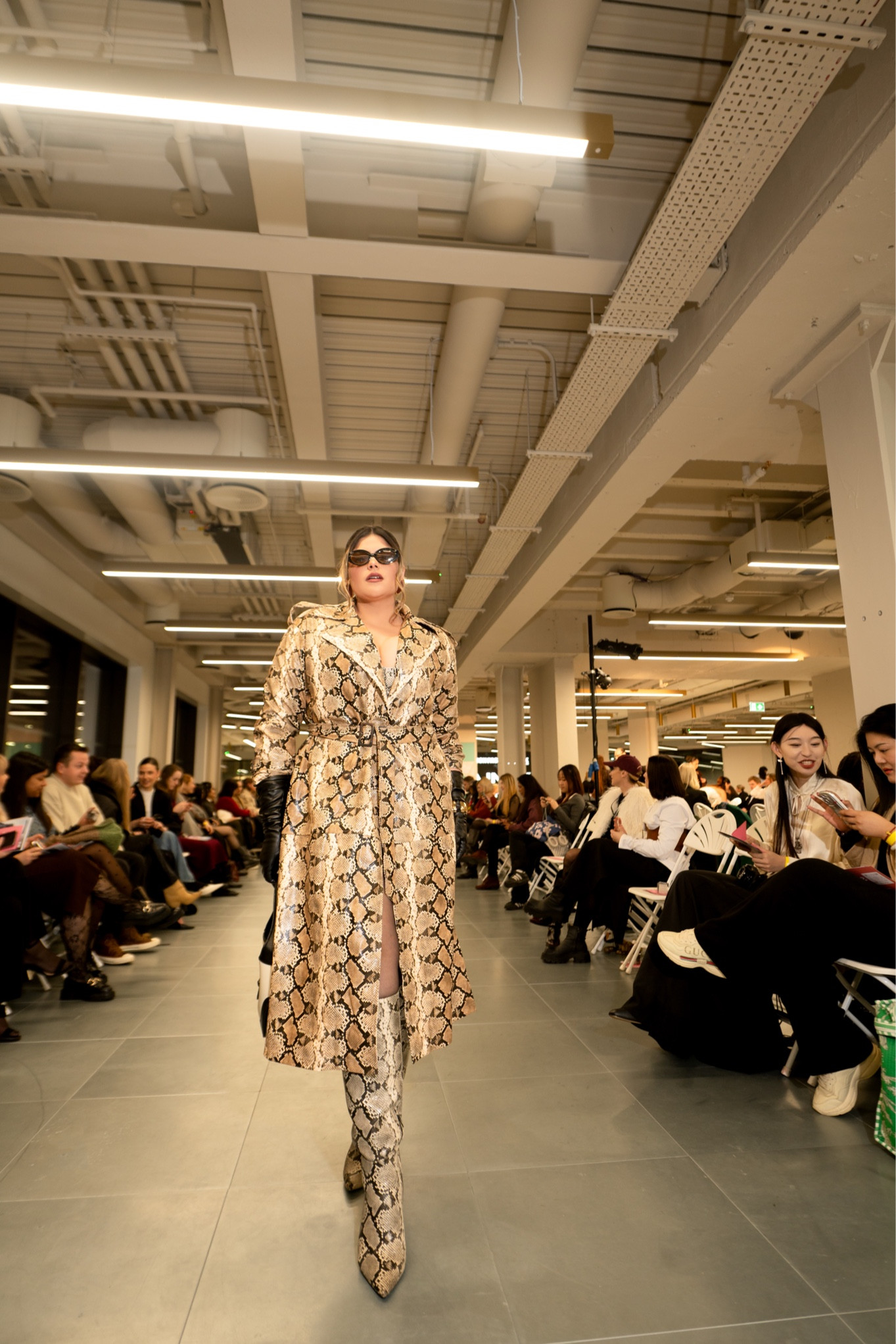 LFW DAY 2 

#LTKeurope #LTKFashionMonth #LTKuk