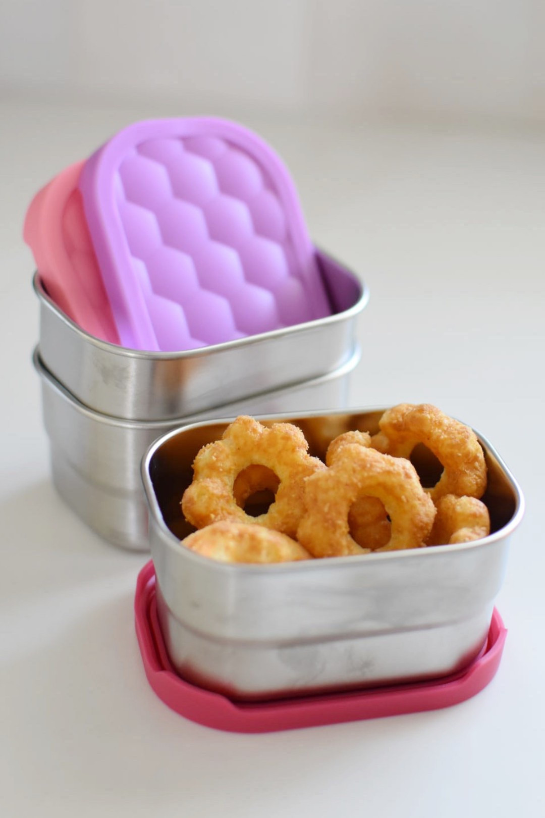 Stainless snack tins for babies and toddlers. I love how these stay air tight in my diaper bag and are dishwasher safe!


#LTKBaby #LTKTravel #LTKKids