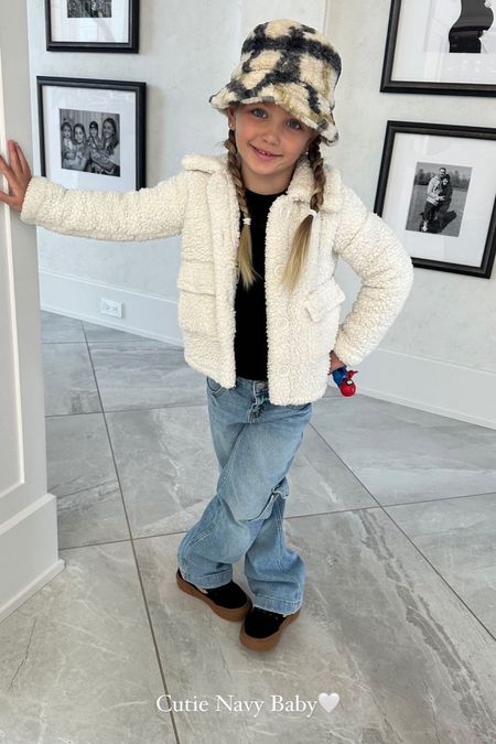 Navy girl is killing it in this outfit! 🤍🥹 Her hat is so cute. 

hat l kid l girl l toddler girl 
