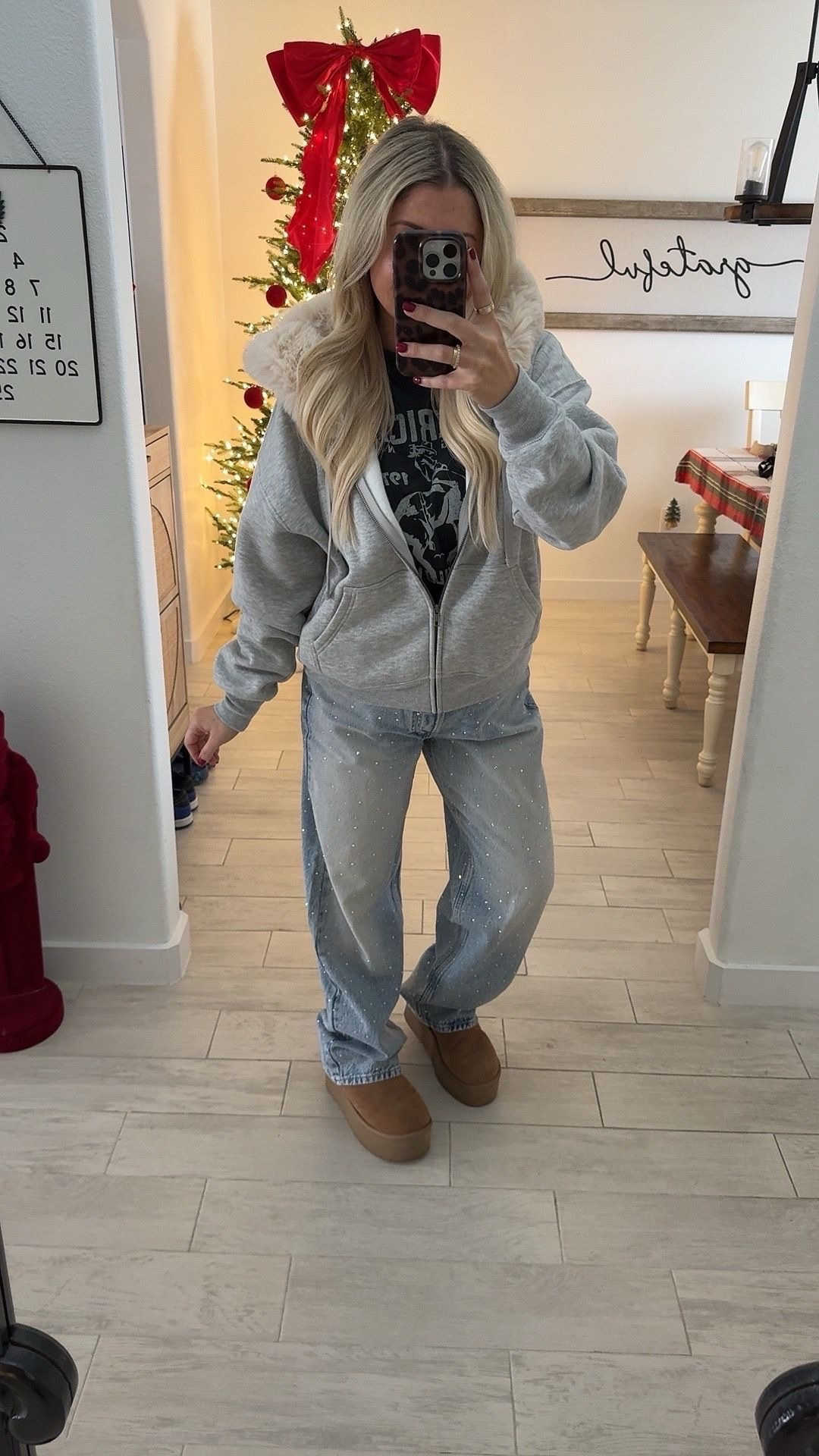 Outfit of the day
Zip up hoodie large
Rhinestone jeans 27
Platform Ugg boots tts

#LTKootd #LTKSaleAlert #LTKFindsUnder100