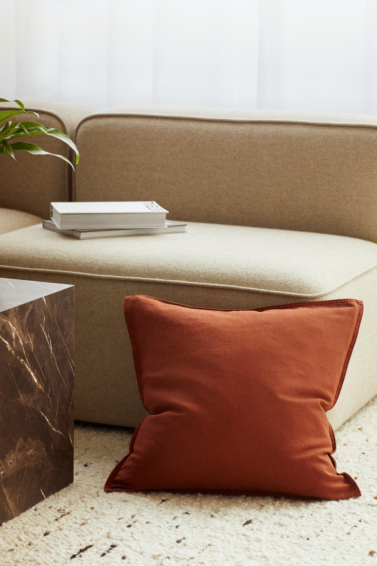 Linen-blend Cushion Cover | H&M (US + CA)