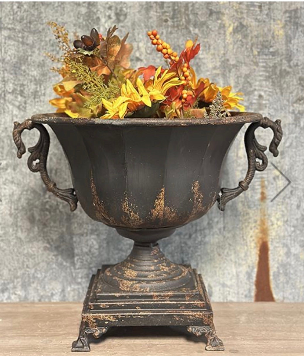 My urn planter in my kitchen. I have a hobby lobby cedar tree styled in it 

#LTKHoliday #LTKHome #LTKSaleAlert