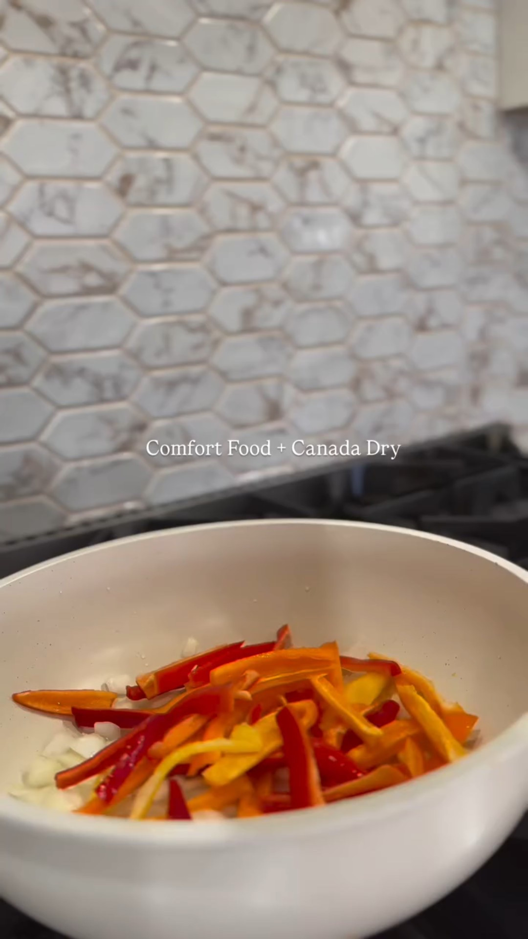 There’s just something about comfort food that hits different… A plate that reminds you you’re safe, you’re held, you’re home.

And of course — a cold @canadadrygingerale on the side? Elite. The perfect little reset. That first fizzy sip? Instant comfort. Instant nostalgia. Instant “I deserve this.”

#canadadry #gingerale #comfortfood #mealsunder30minutes