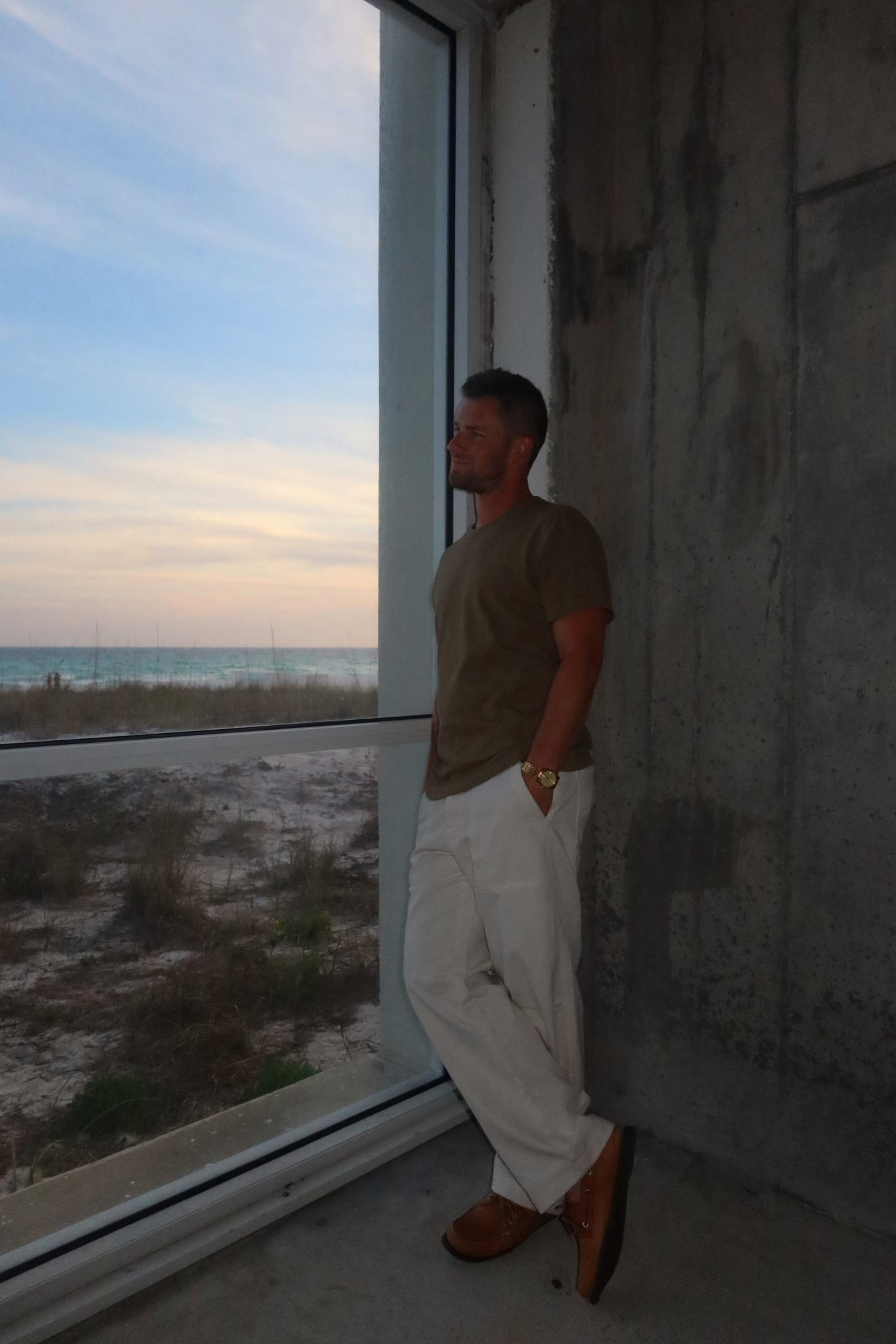 Coastal Shane living his best life. 

Medium in my favorite shirt, 30/30 pants
Both true to size

#LTKFestival #LTKMens #LTKTravel