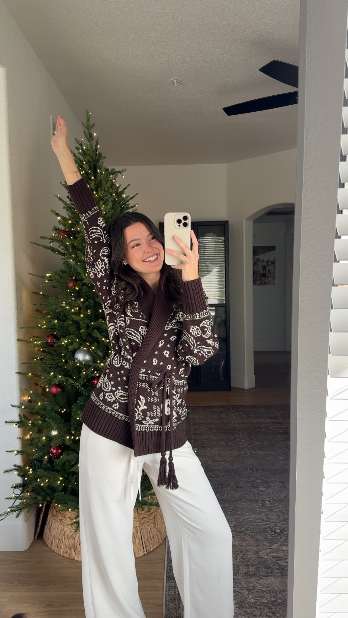 What I’m wearing to cook thanksgiving dinner!! I’m 5’7” wearing size XS in the cardigan and small/2 in the pants! 

#LTKHoliday #LTKSaleAlert #LTKCyberWeek