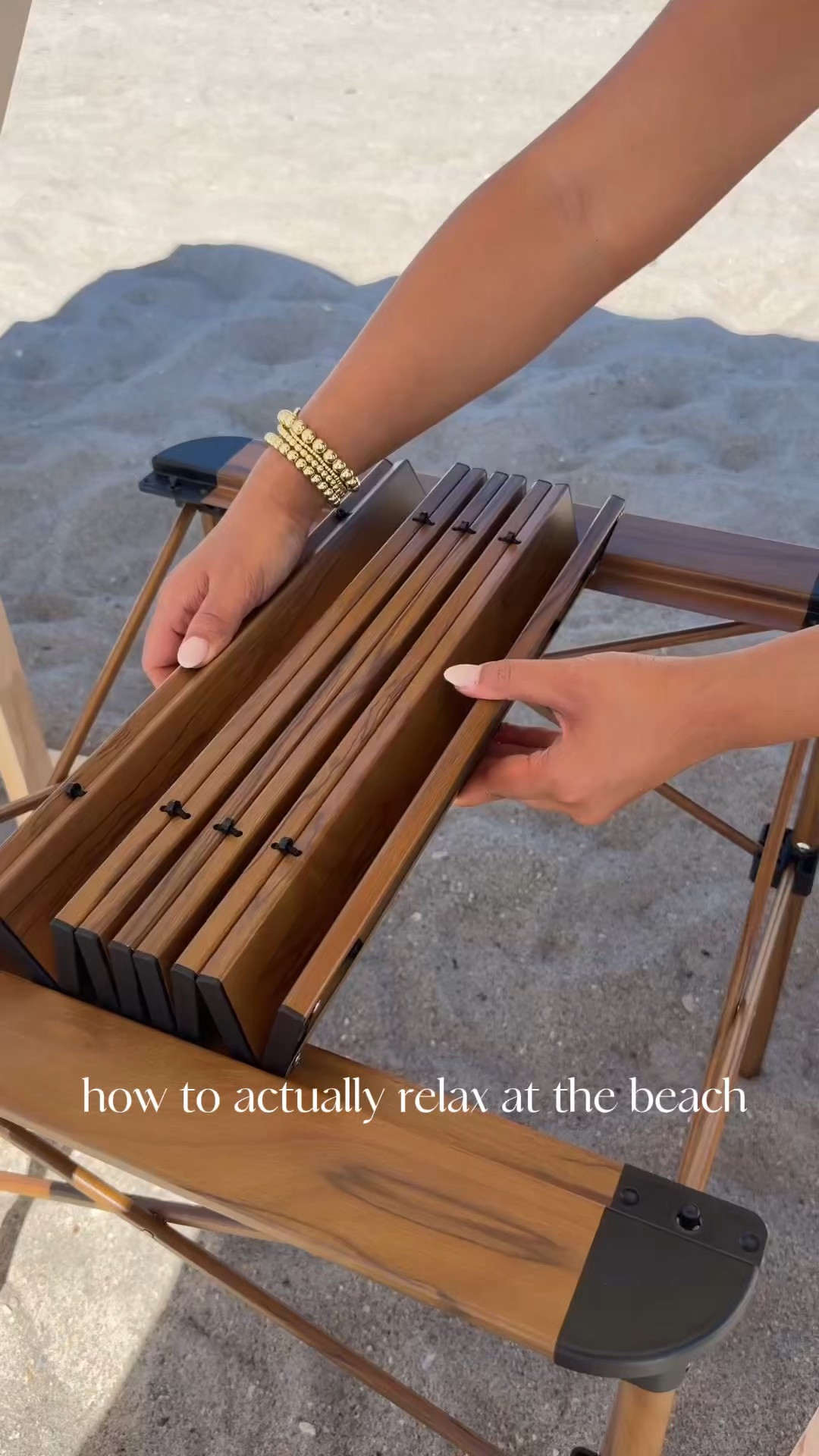 Comment BEACH DAY and I’ll send you the links! ☀️⛱️

How to actually relax at the beach. We’re not roughing it over here! Just bringing the comforts of a private resort straight to the sand with the perfect setup.

#beachvibes #luxurybeach #beachdaygoals #aestheticreels #instagramready