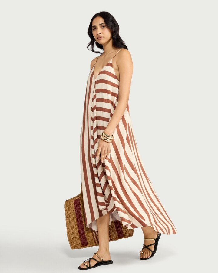 F&F Striped Hanky Hem Maxi Dress in Multi Brown | Tesco F&F