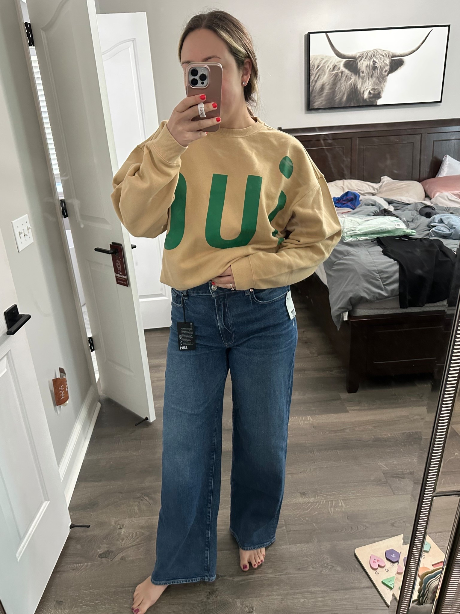 Yes! Oui! I love Clare V. This cute sweatshirt is just fitted enough to feel put together with your favorite wide leg jeans  

#LTKStyleTip #LTKTravel #LTKGiftGuide