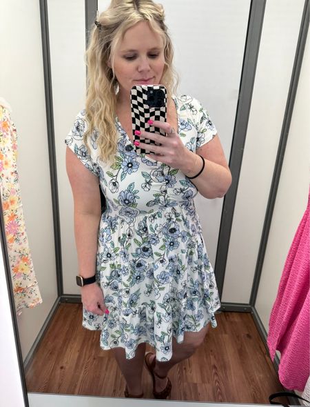 Walmart Spring fashion, dressing room try-on. I am wearing this dress in a size XL from the juniors section. I love the beautiful blue floral print on this dress. 

Walmart Finds
Walmart fashion 
Spring Dress

#LTKSeasonal #LTKunder50 #LTKFind