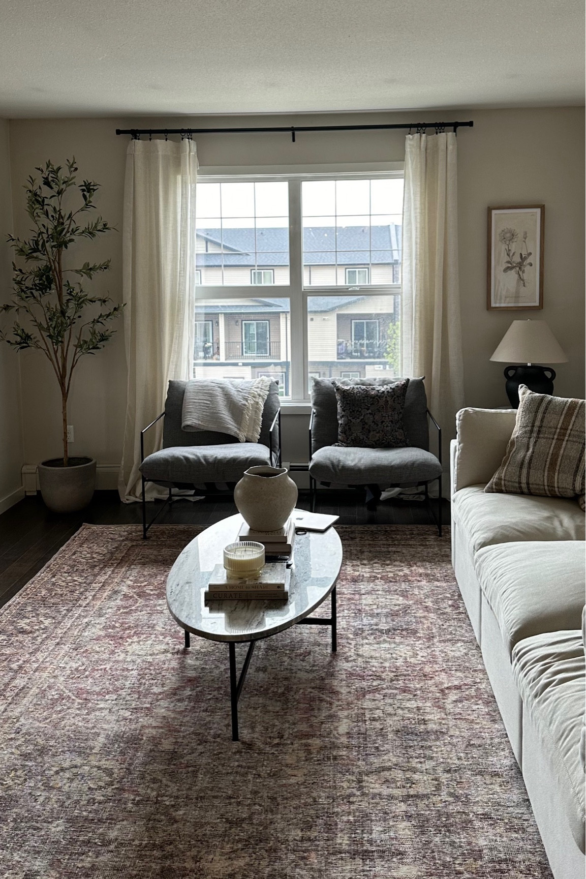 living room restyle


#LTKstyletip #LTKhome #LTKsale