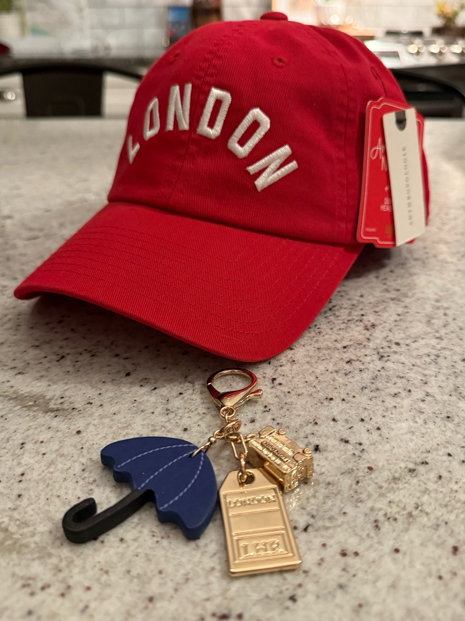 This was the perfect gift!!! I love this red London hat from Anthropologie and cute London bag charm. Great gift for a friend’s gift exchange!! ❤️

#LTKHoliday #LTKGiftGuide #LTKParties