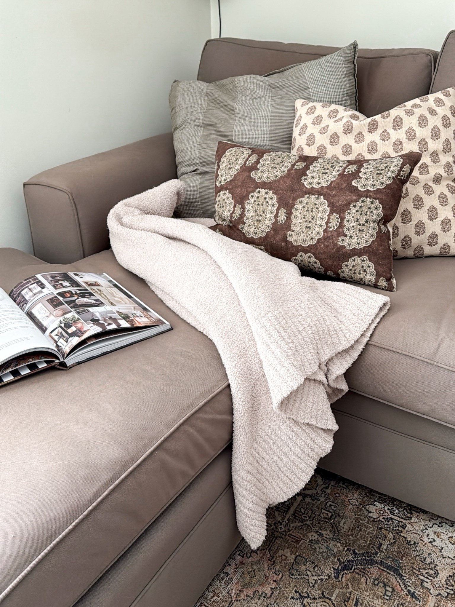 Cozy corner details!

#LTKHome