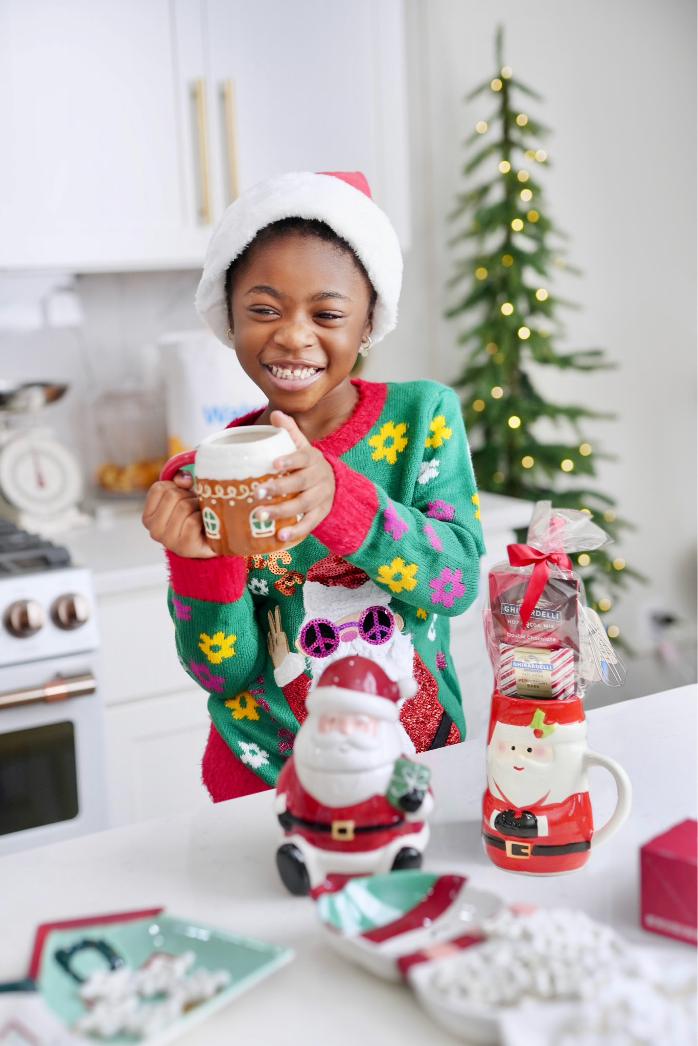 The joy of Walmart+ 🤩🎄 
Click the link below to try Walmart+ with a 30 day free trial @Walmart  #WalmartPartner    
*$35 order minimum. Restrictions apply.  

#LTKHoliday #LTKSeasonal #LTKfamily