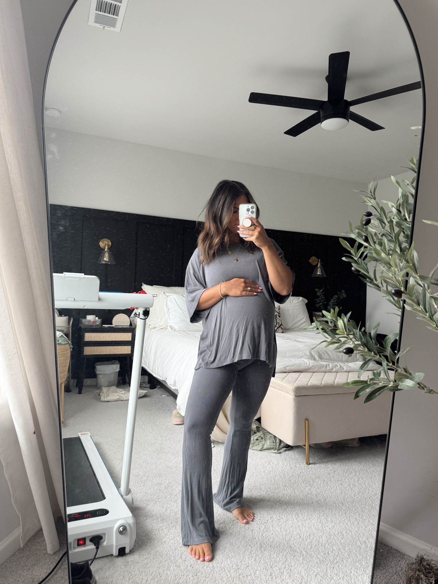 Cozy pant set! Wearing a medium! 37 weeks pregnant 

#LTKBaby #LTKBump