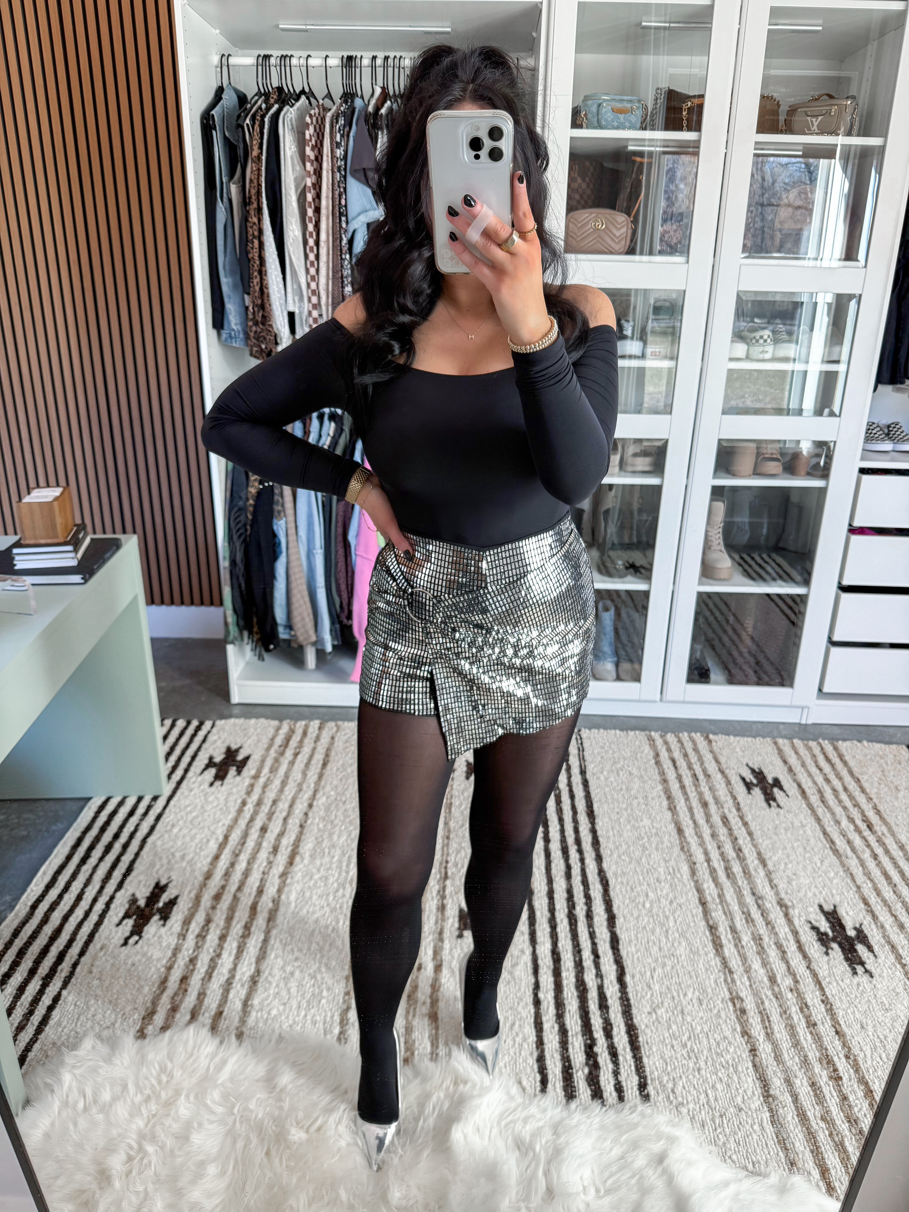 Last Minute NYE Outfit Inspo 🖤

Top - small
Skort -medium
Tights - small

*While this is a non-maternity outfit, it did work for my bump as well! 

Going Out Outfit, New Years Eve Outfit, Holiday Outfit 

 

#LTKHoliday #LTKFindsUnder50 #LTKBump