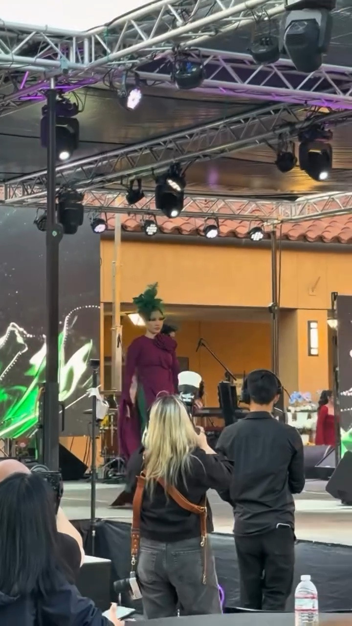 I did it! I modeled again after 7 years… literally 😂 Watching this video makes me cringe a little, but I’m proud of myself for doing it, so I’m posting it anyway 😂 The sweet compliments I received definitely gave me the courage to share this.

I’m so honored to wear this áo dài from @calvinhiep and represent it with poise, sass, and attitude. His collection is truly out of this world.

Thank you @angiexku for sending me this ❤️

#model #catwalk #fashionshow #calvinhiep #aodaithietke
