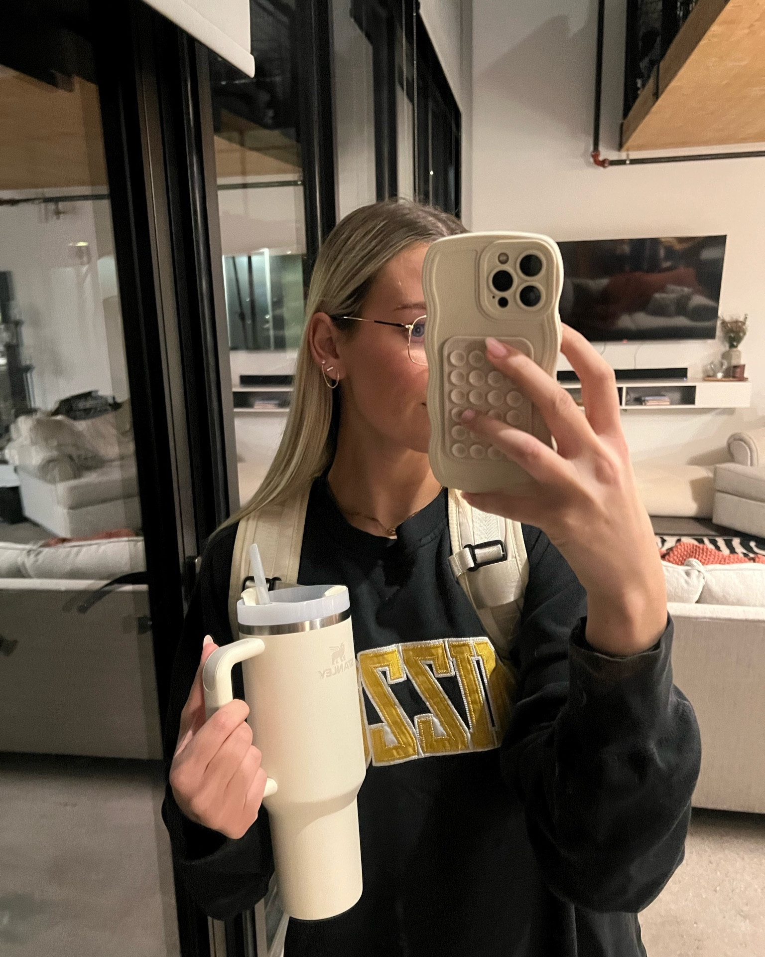 My latest and greatest vanilla girl phone case with a new sucker charm in color Caramel Delight 🤍🤎 Sale

#LTKHoliday #LTKGiftGuide #LTKHolidaySale