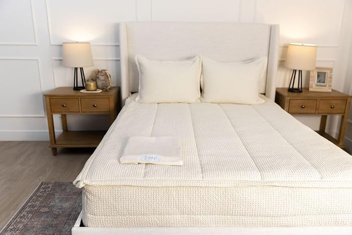 Beddy's Cream Woven All-in-One Zipper Bedding Set - Minky Lined - Queen | Amazon (US)
