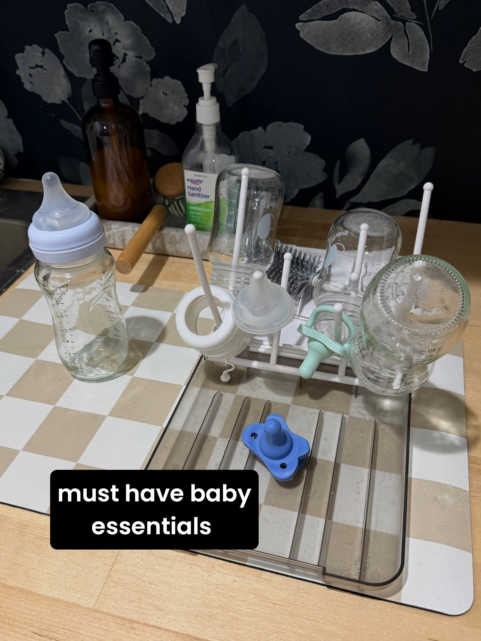 This portable bottle drying rack has been a favorite for home and travel. It includes all the bottle brushes and a pump dispenser for soap that all fold up for on the go. 

Baby registry
Baby essentials
Newborn must haves


#LTKBump #LTKKids #LTKBaby