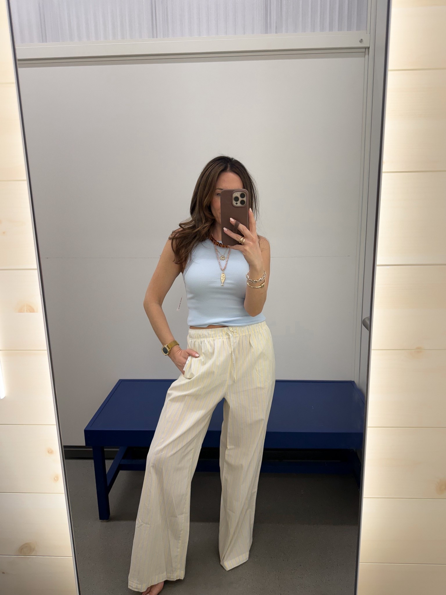 Old Navy is 50% off for cardholders!
These are the cutest pants comes in 4 colors


#LTKSaleAlert #LTKPetite #LTKSeasonal