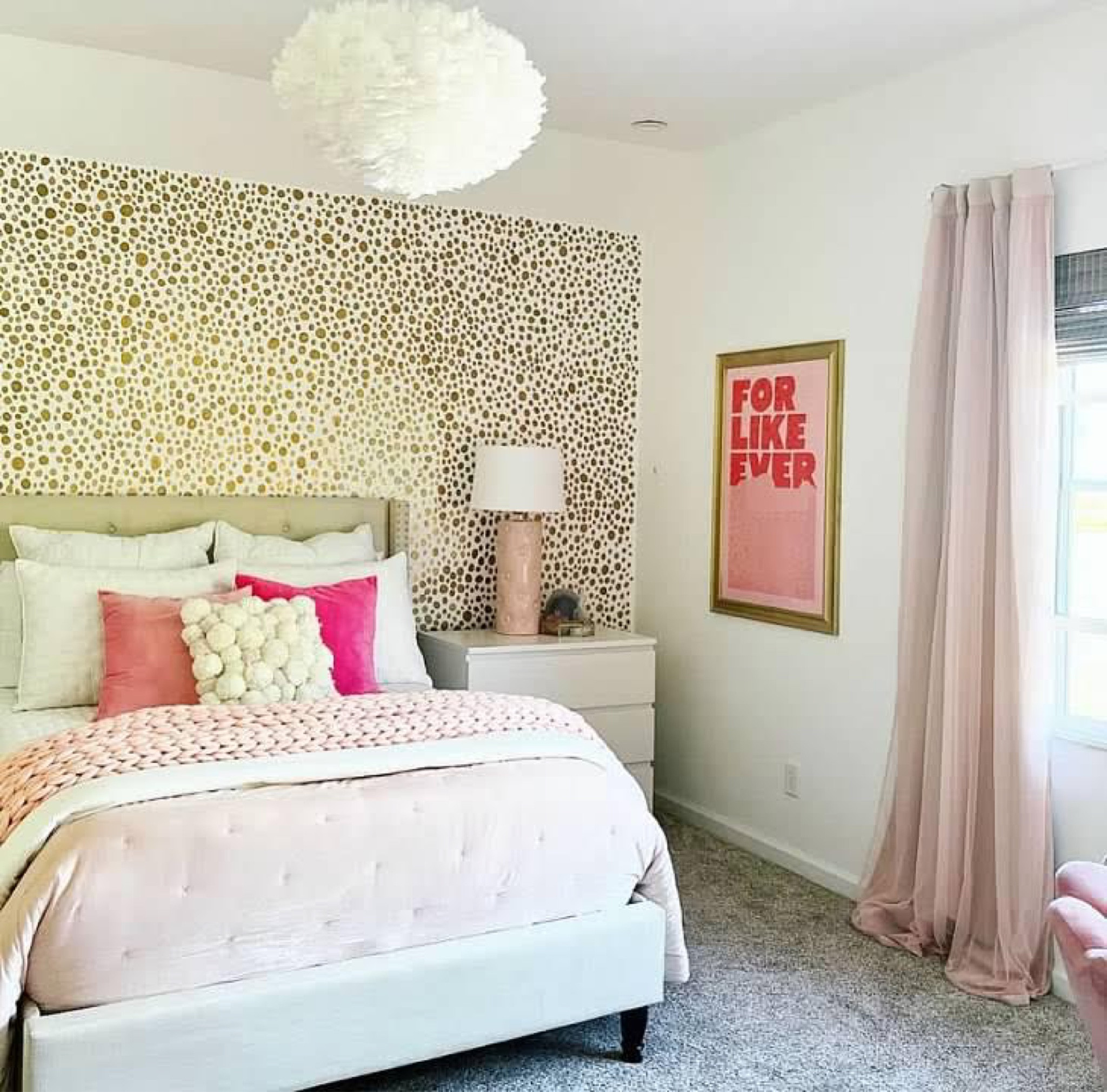 Teenage Dreams bedroom 

#LTKkids #LTKhome