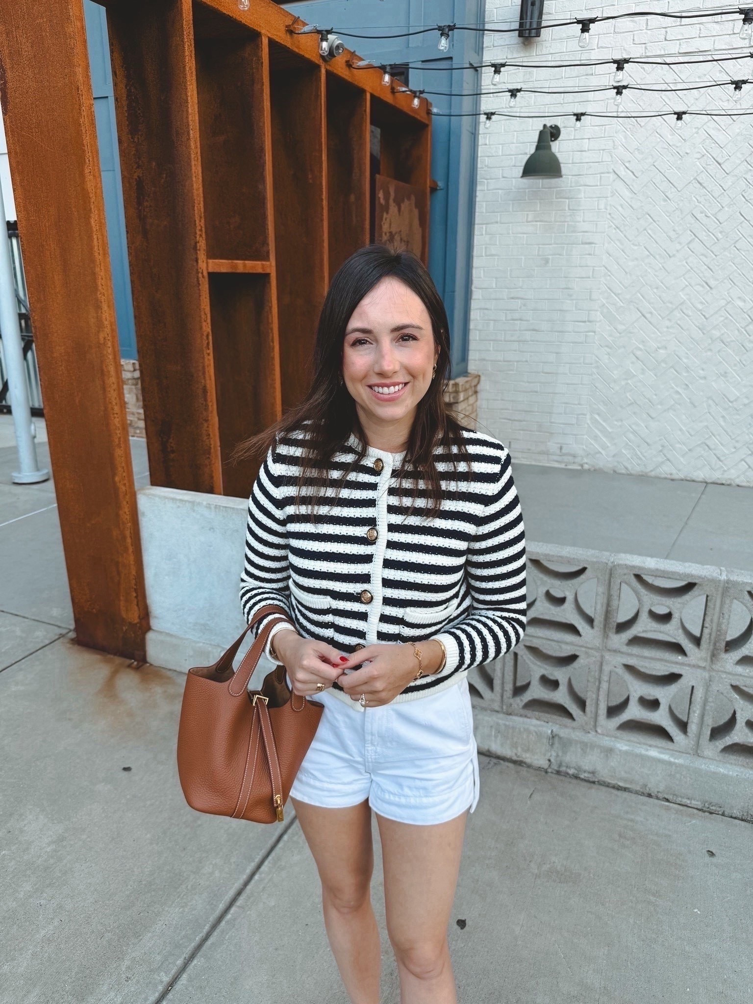 Ba&sh stripe cardigan (1) with white shorts (26)




#LTKootd #LTKSeasonal #LTKFindsUnder100