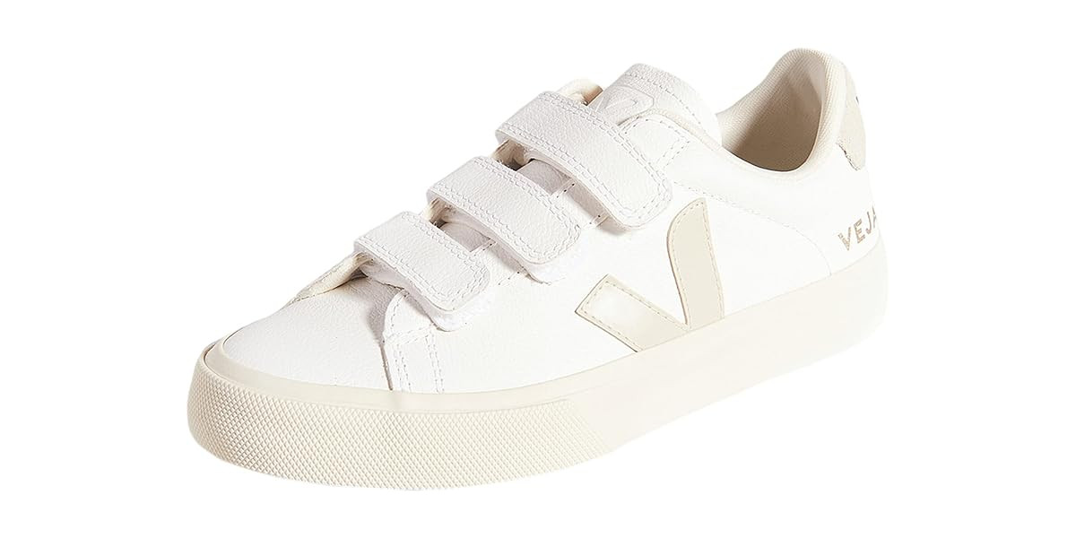 VEJA Recife Logo | The Style Room, powered by Zappos | Zappos