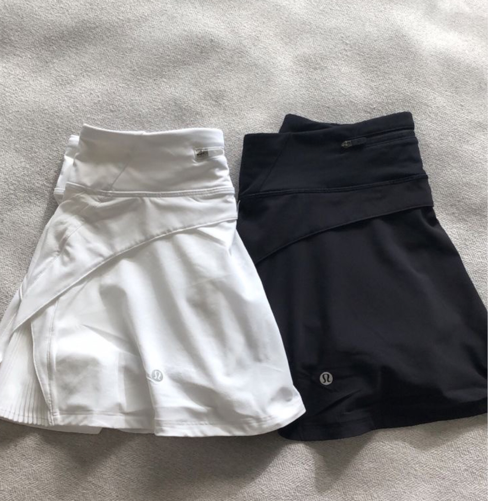 Lulu tennis skirt #dhgate #designer 

#LTKU #LTKFitness #LTKFind
