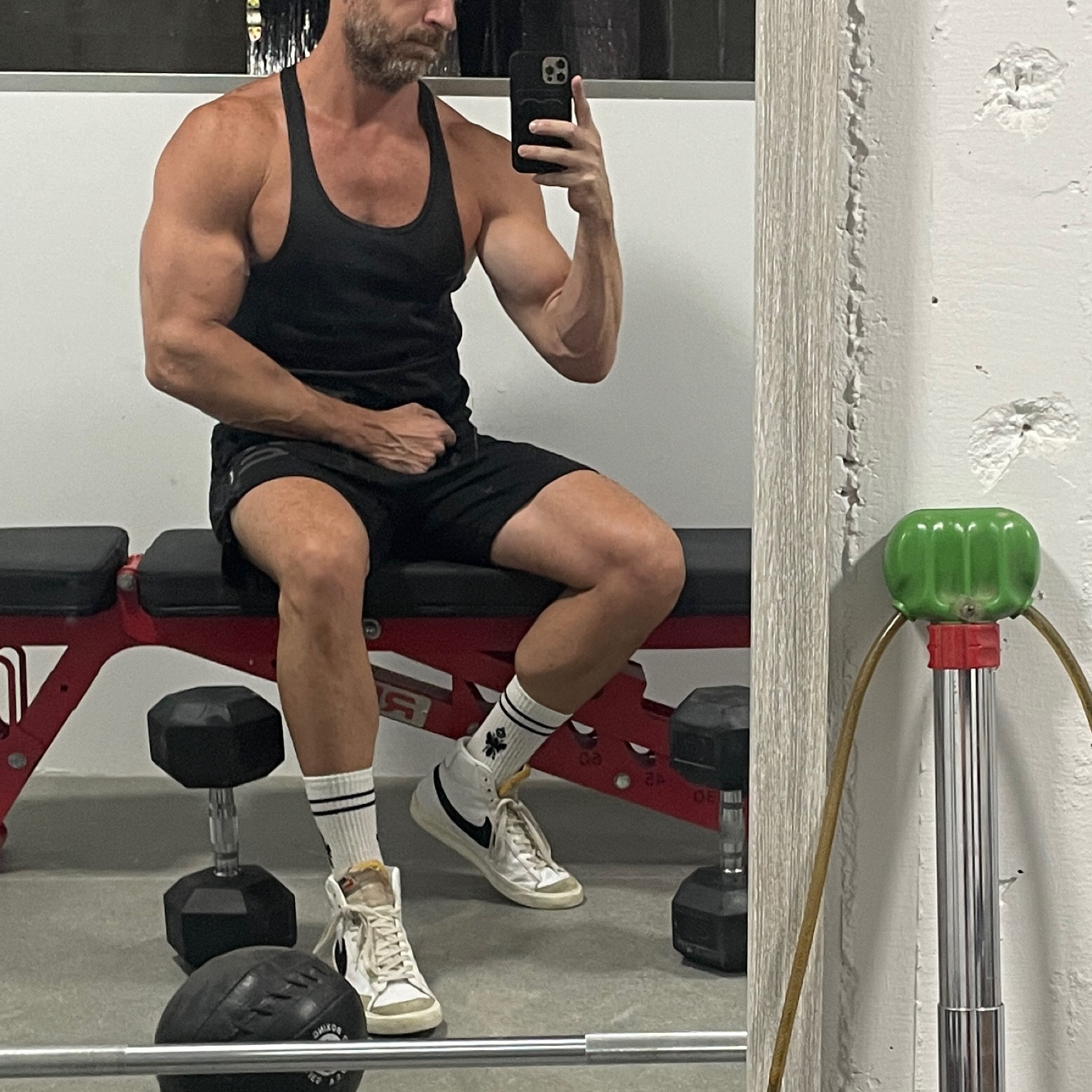 Let’s Goooo!  Look cool in the gym.  Links here.

#LTKFitness #LTKMens #LTKActive