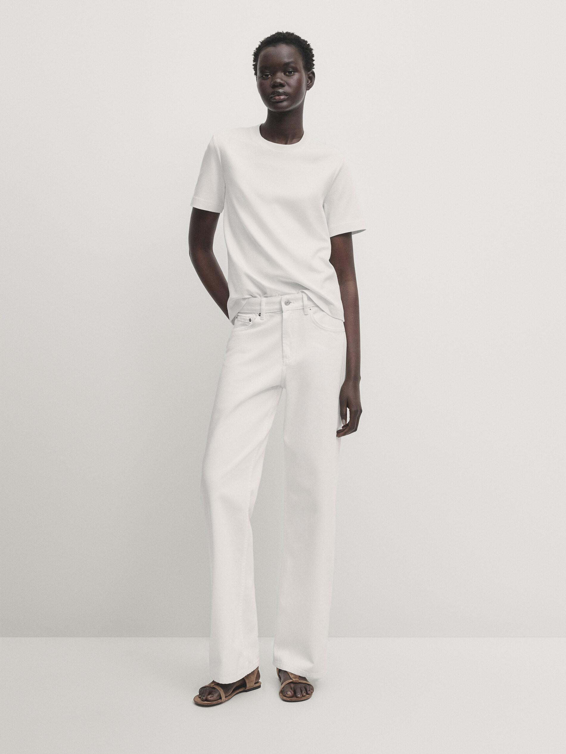 Mid-rise wide-leg full length jeans | Massimo Dutti UK
