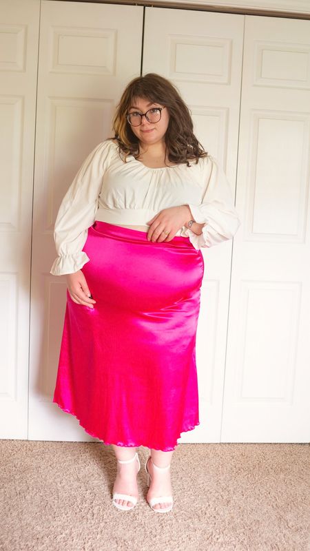 Plus size barbie pink slip skirt outfit

#LTKstyletip #LTKcurves #LTKSeasonal