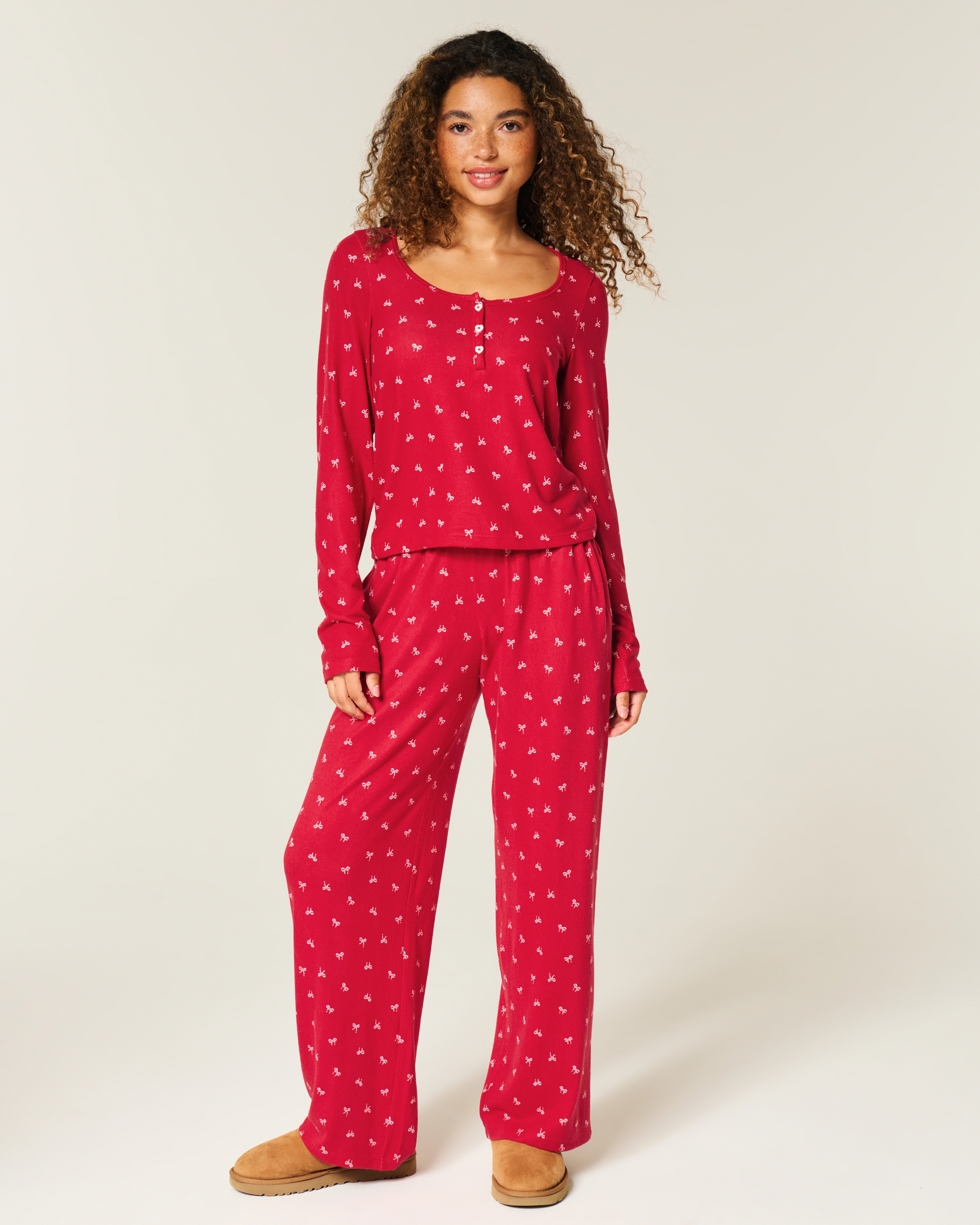 Always Cozy Henley & Wide-Leg Pants Set | Hollister (US)