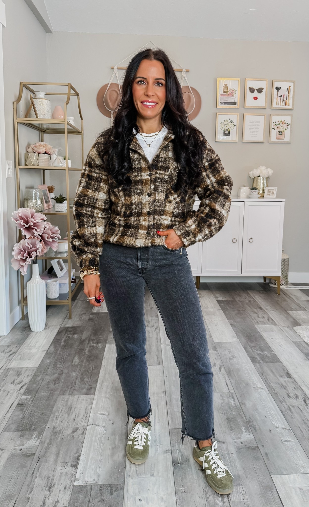 My latest Amazon order — I tried everything on so you can see how it looks IRL! Love this cropped plaid sherpa flannel. 

Wearing size small in sherpa and 24 in jeans. 

Amazon fashion finds, Amazon try on, affordable fashion, Amazon haul, winter outfit ideas, neutral outfits, cozy fall Amazon looks, Amazon fashion 2025, under $50 Amazon outfits, Amazon winter must haves, Amazon sweaters, winter layers, Amazon try on haul, comfy cute winter clothes, everyday winter fashion, casual winter outfits, what I ordered from Amazon, look for less

#LTKPetite #LTKSeasonal #LTKootd