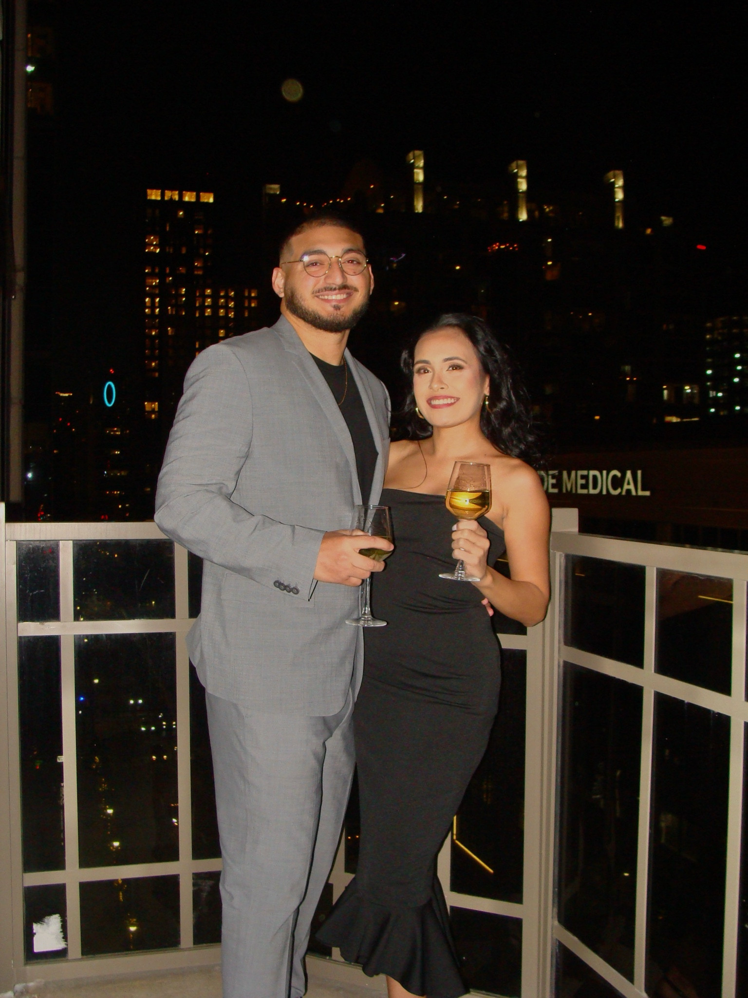 Love law school prom, can never go wrong with a black dresss

#LTKparties #LTKfindsunder100 #LTKbump