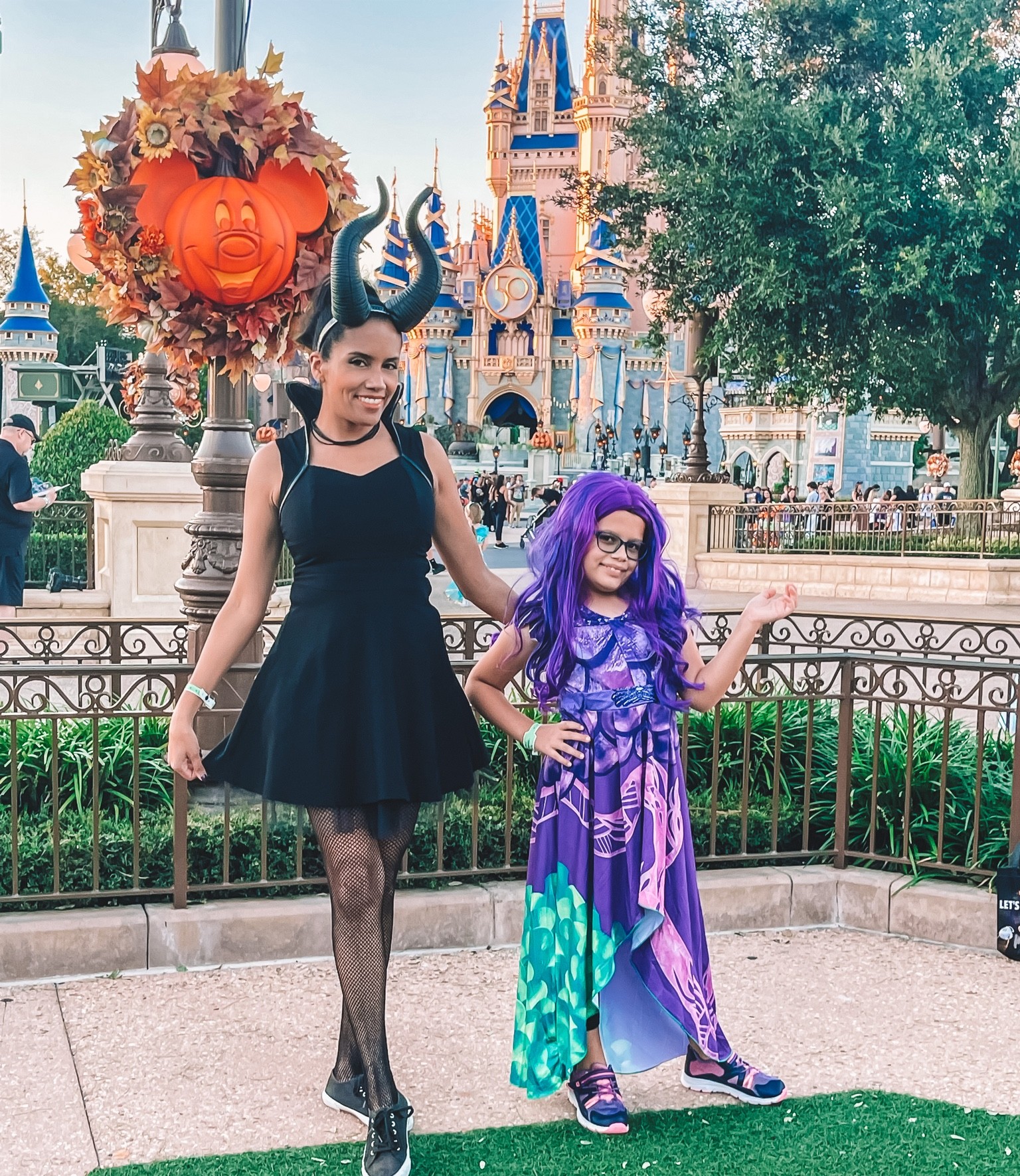 Halloween costumes inspired by Disney’s Maleficent and Mal from the Descendants movie

#LTKHalloween #LTKfamily #LTKSeasonal