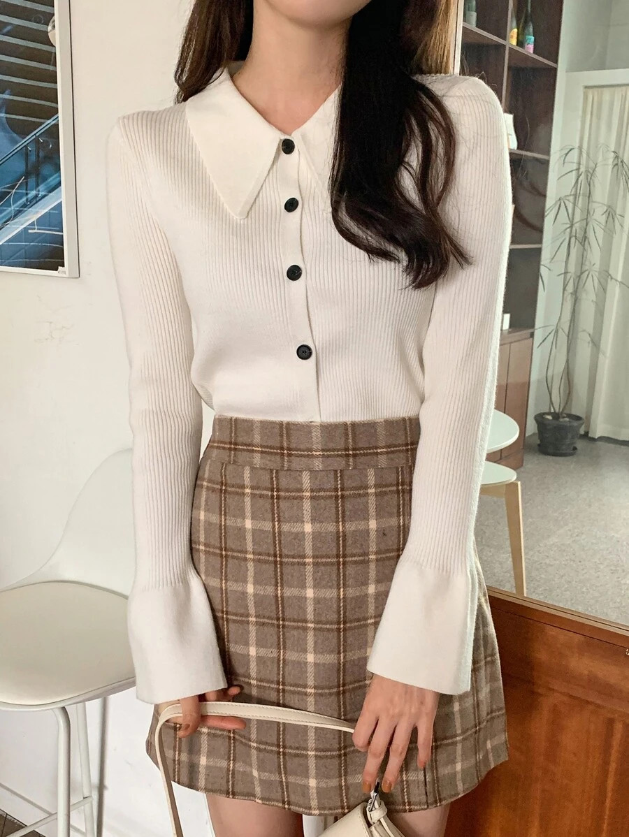 HomeWomen ClothingWomen KnitwearWomen CardigansDAZY Button Up Ribbed Knit Cardigan | SHEIN