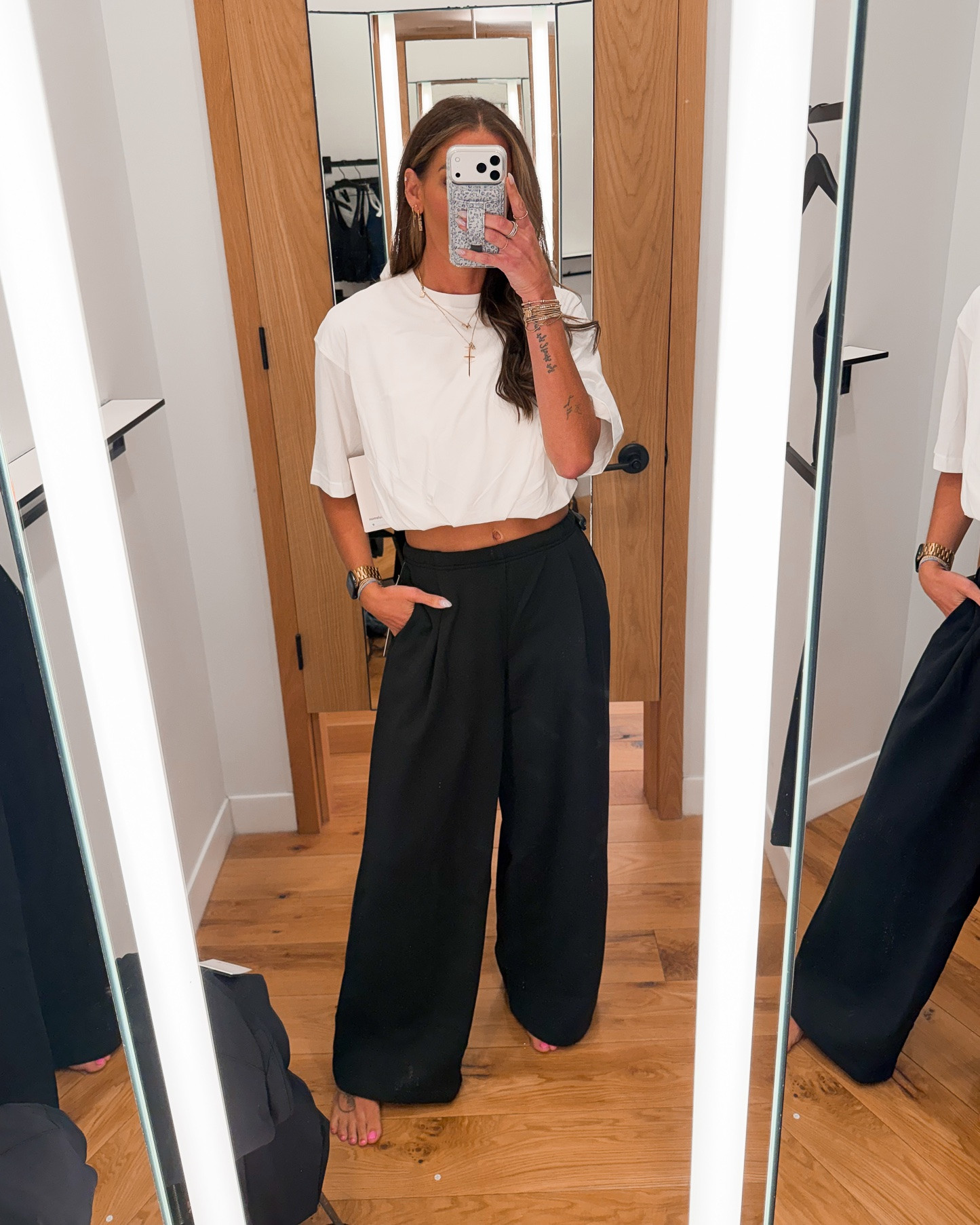 White top-small
Wide leg sweats-XS (size down)
Black tank-6
Black pants-wearing 4 preferred the 6
High neck tank with built in bra-6

#LTKootd #LTKActive #LTKfitnessgoals