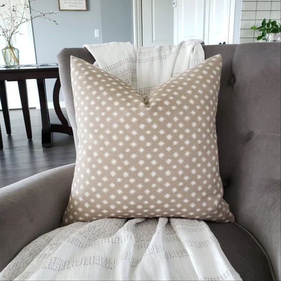 Brown and White Pillow Cover, Dotted Pillow Case, Modern Farmhouse Zippered Throw Pillow Cover, F... | Etsy (CAD)