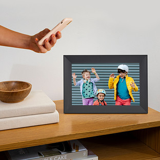 Aura Frames Carver Digital Picture Frame Black | The Container Store