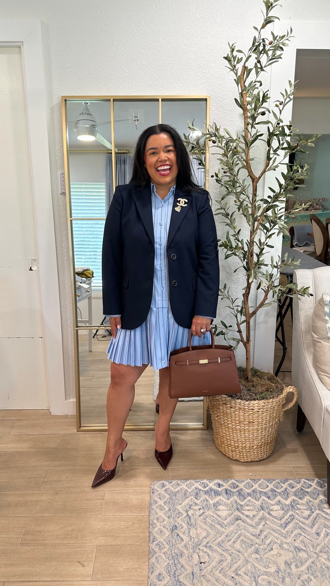 Perfect for work if you’re petite like I am! This Oxford shirt dress has the perfect pleating on the bottom. Im wearing a large in the dress.

I have a navy blazer on top and I’m wearing a size 14 and my new mules from BCBG are a new favorite of mine! 

My handbag is a new fall purchase, and it’s from DeMillier and I’m soo obsessed with it!

Fall looks, fall outfits, fall wardrobe staple, fall dress, fall shoes, fall handbag, classic look, fall workwear, fall office look, Smiles and Pearls

#LTKOver40 #LTKMidsize #LTKWorkwear