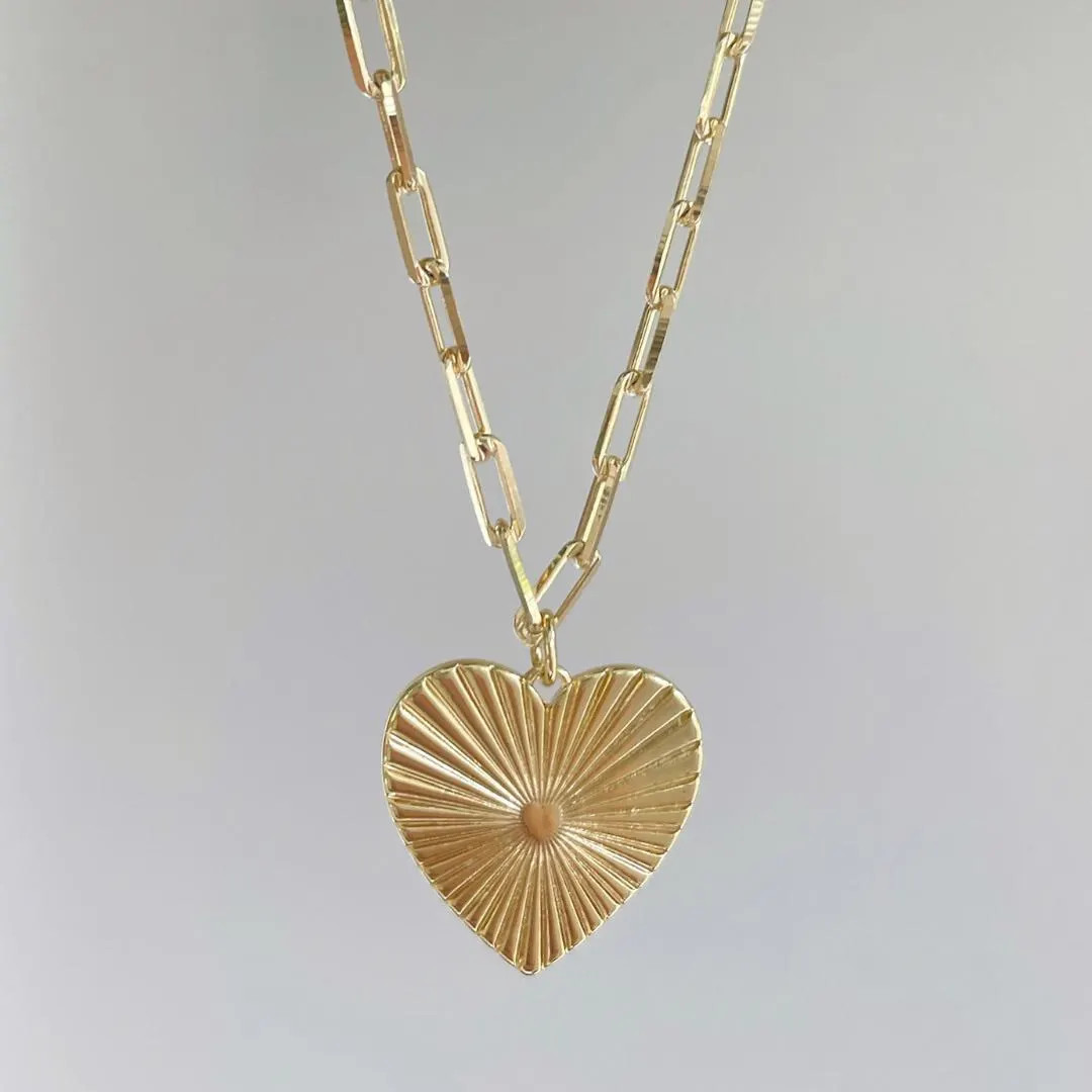 Gold Heart Necklace, 18k Gold Filled Heart Necklace Vintage Heart Necklace, Sunburst Heart Pendan... | Etsy (US)