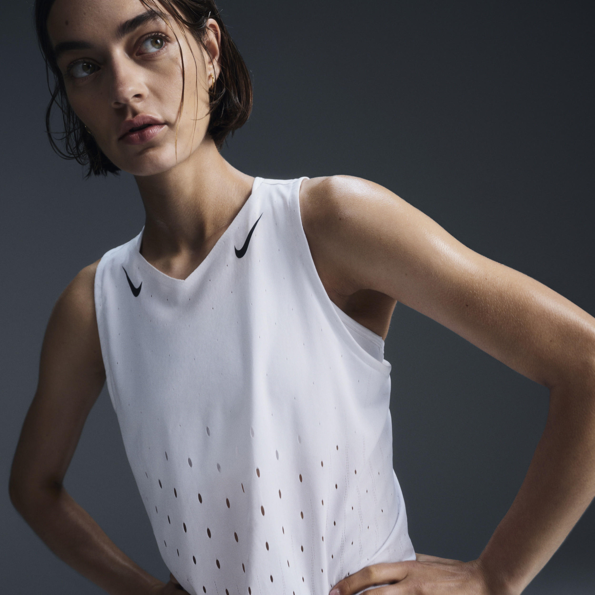 Nike Women's AeroSwift Dri-FIT ADV Running Singlet in White | FN2504-100 | Nike (US)