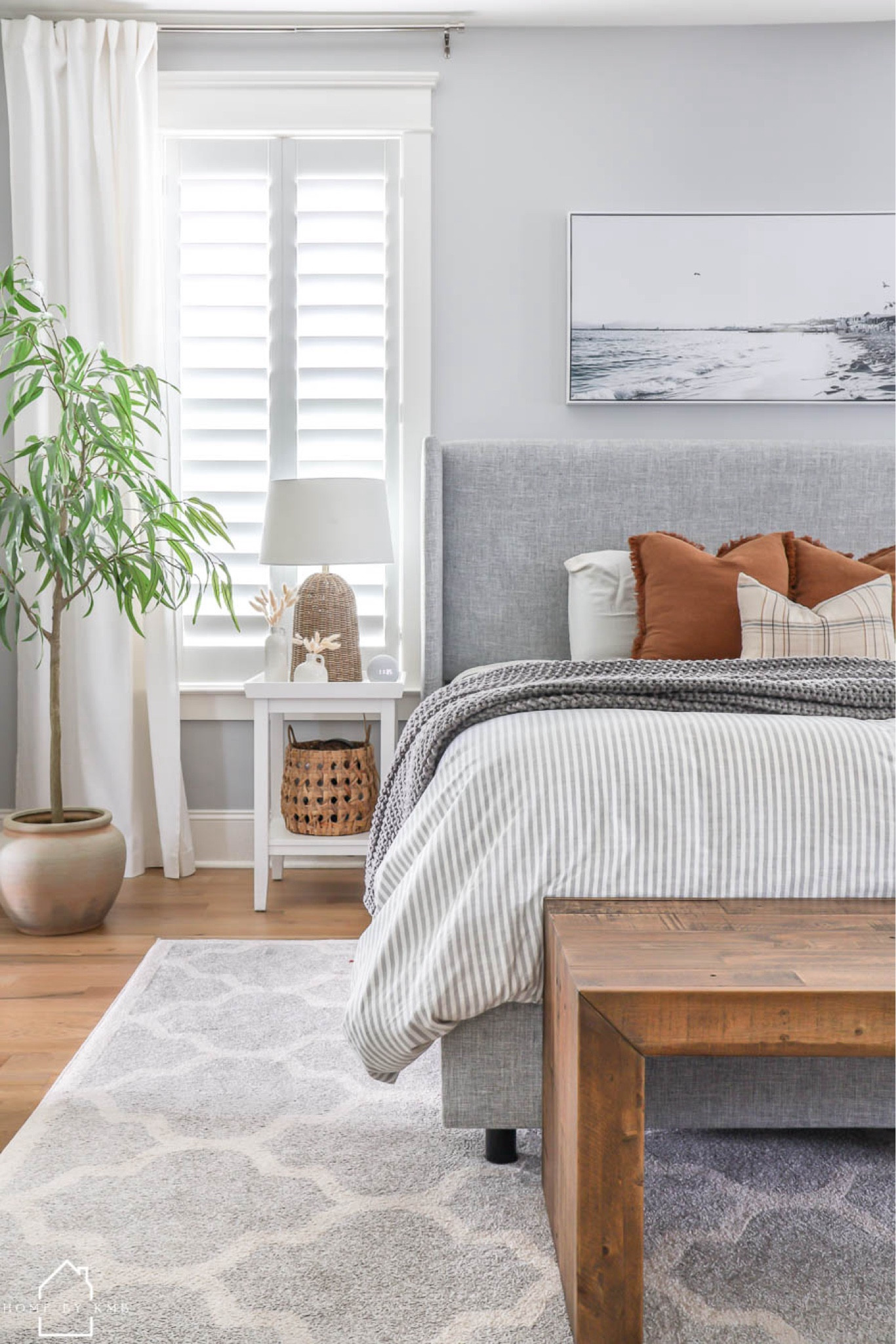 A moment for the still shot 📸
•
•
•
#homebykmb #bedrooms #bedroomdecor #bedroomideas #bedroomstyling #bedroominspiration #bedroominspo #bedroominterior #bedroominteriordesign #bedroomdesigns #bedroomdecoration #bedroomdecorideas #bedroomdesignideas #masterbedroom #primarybedroom #targetstyle #wayfairathome #amazonhome #falldecor #falldecoration #falldecorations #falldecoratingideas #falldecorideas 

#LTKHome