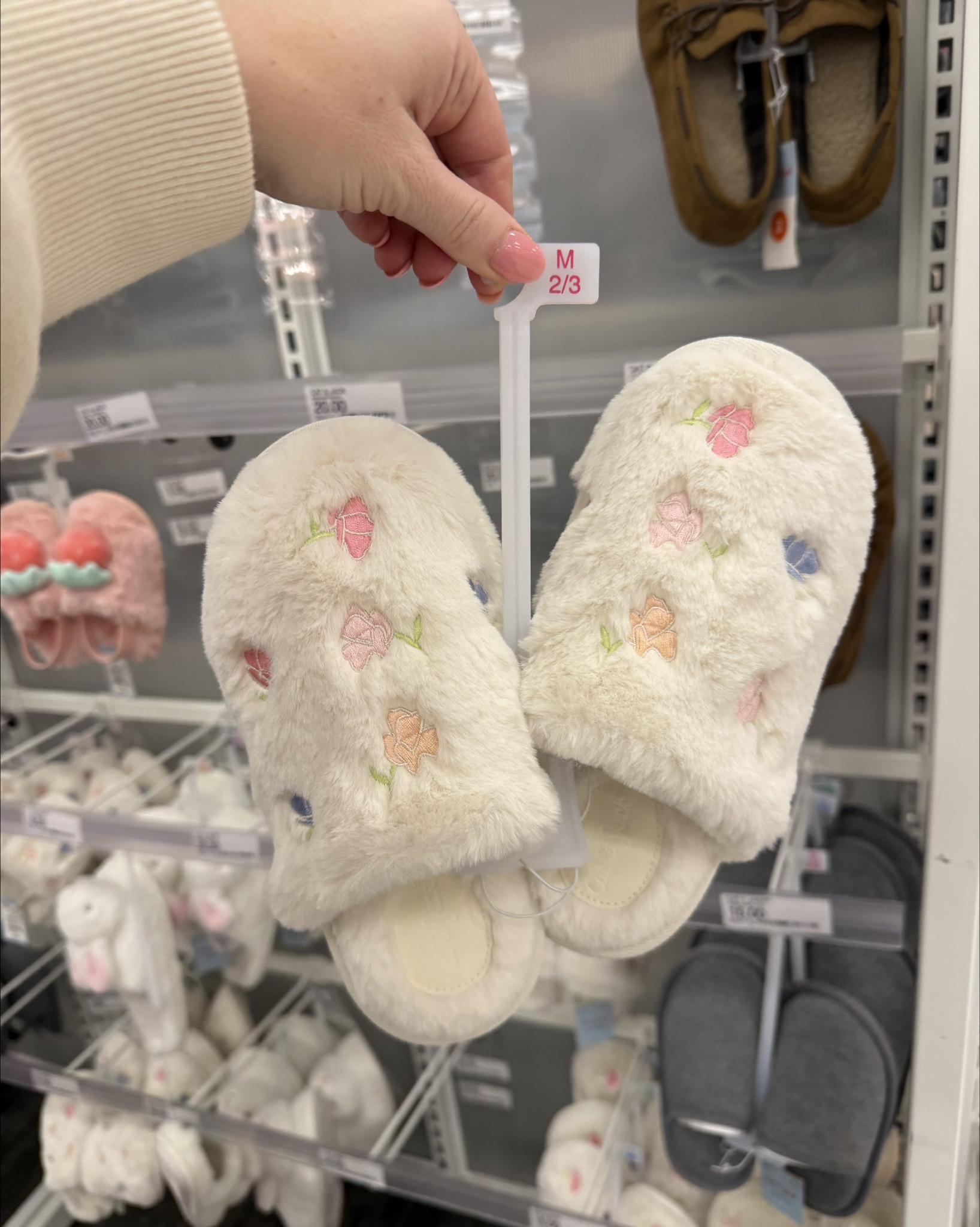 Adorable toddler slippers 😍