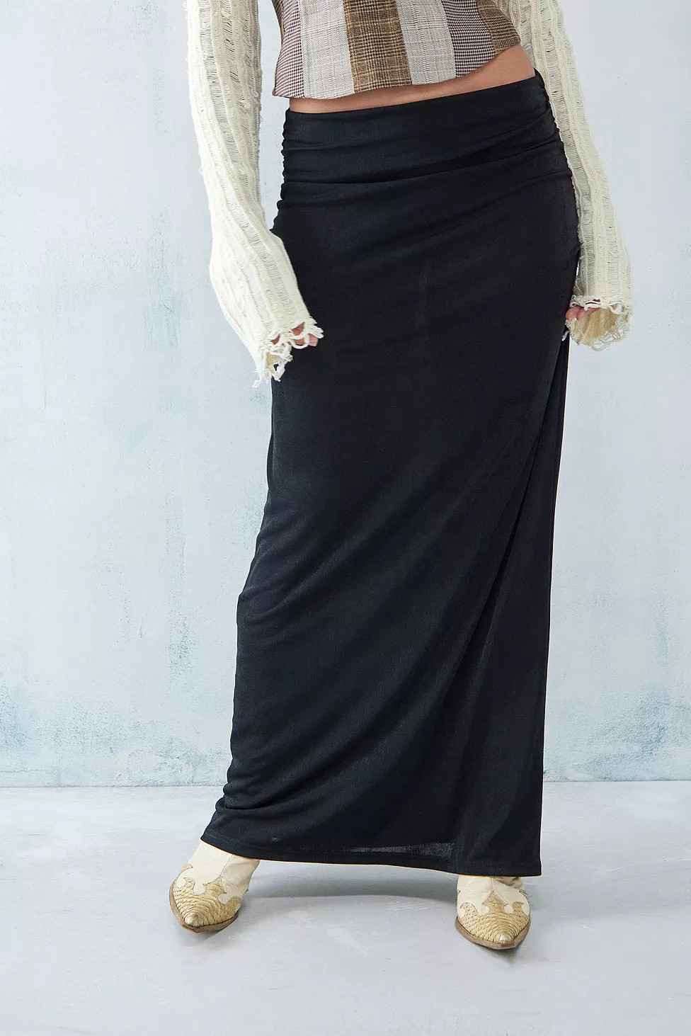 UO Black Slinky Column Maxi Skirt | Urban Outfitters (EU)