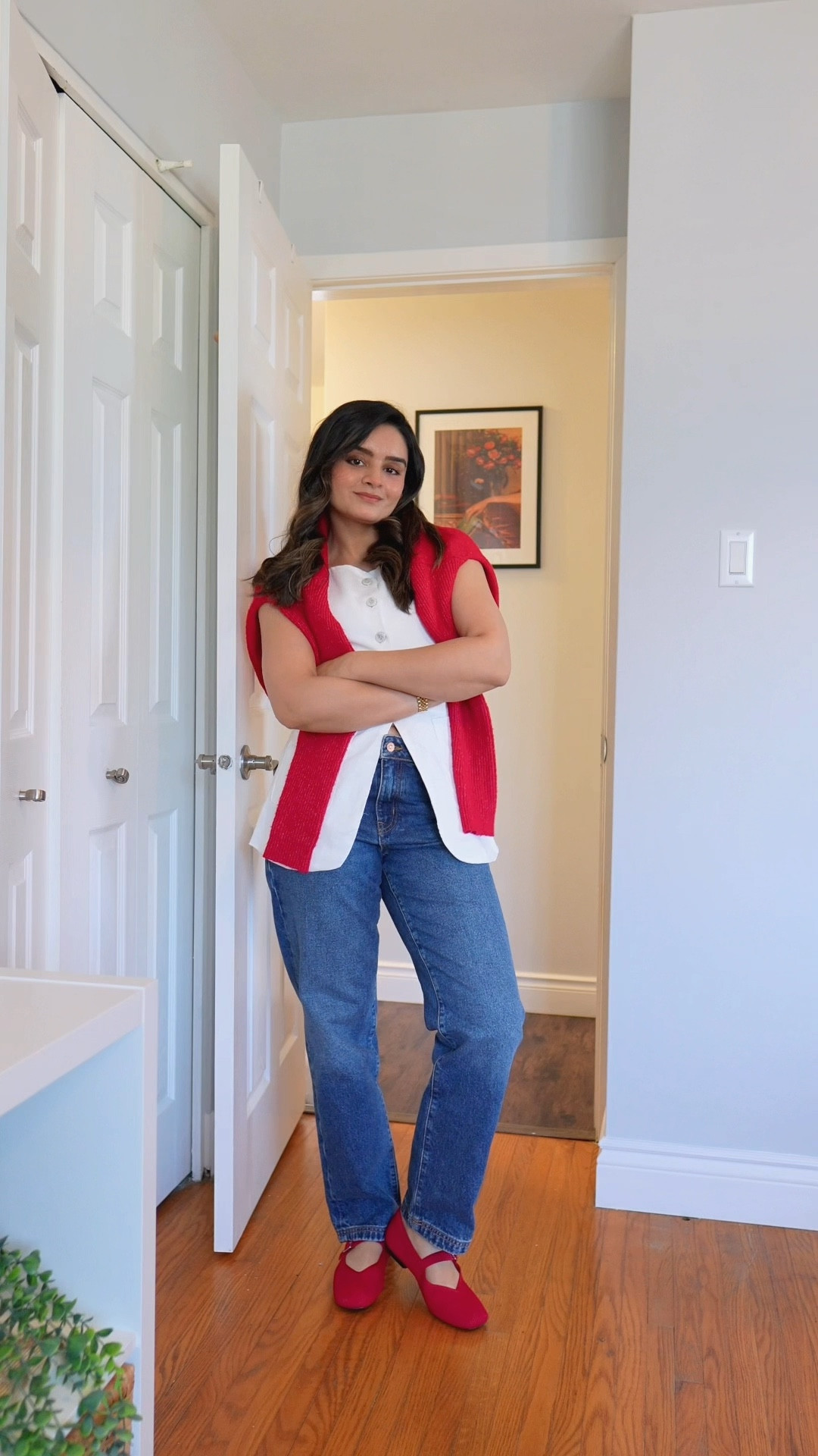 Shoes Margot Mary Jane from @vivaia_official (code “15jashan”)
Earrings @linjerco (code “JASHAN”)
Jeans @superdry 
Vest @motf_official (code “Jashan25q1”)
Bag @urbanrevivo 
(Code ”JASHAN25”)


#LTKspring #LTKworkwear #LTKcanada