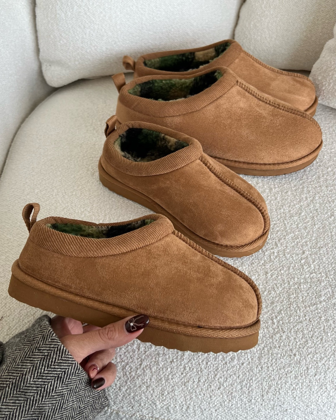 These cute Ugg slipper dupes are perfect for kids and under $15! They come in 3 colors and sizes for both little and big kids. They would make a great Christmas gift🎄 @walmartfashion #walmartpartner #walmartfashion #walmart

Ugg dupe; Ugg slipper dupe; Walmart; Walmart fashion; gift guide; kids Christmas gift; gift for kids; kids slippers; comfy slippers; chestnut slippers; Christine Andrew 

#LTKGiftGuide #LTKkids #LTKHoliday