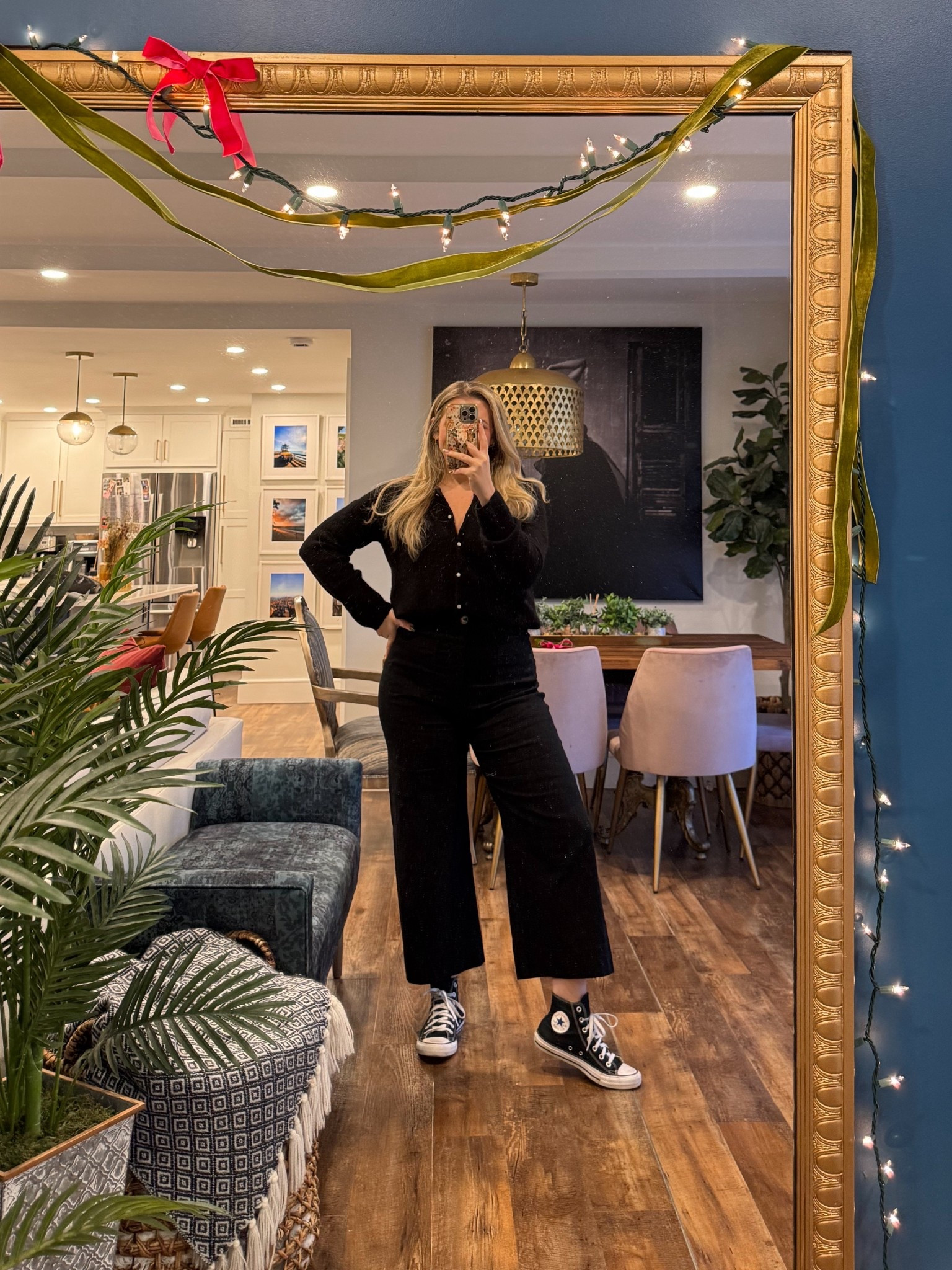 My favorite pants in the whole world! Currently 50% off!!!! I wear a 30, they’re true to size but very stretchy! Obsessed is an understatement! 

#LTKootd #LTKCyberWeek #LTKMidsize