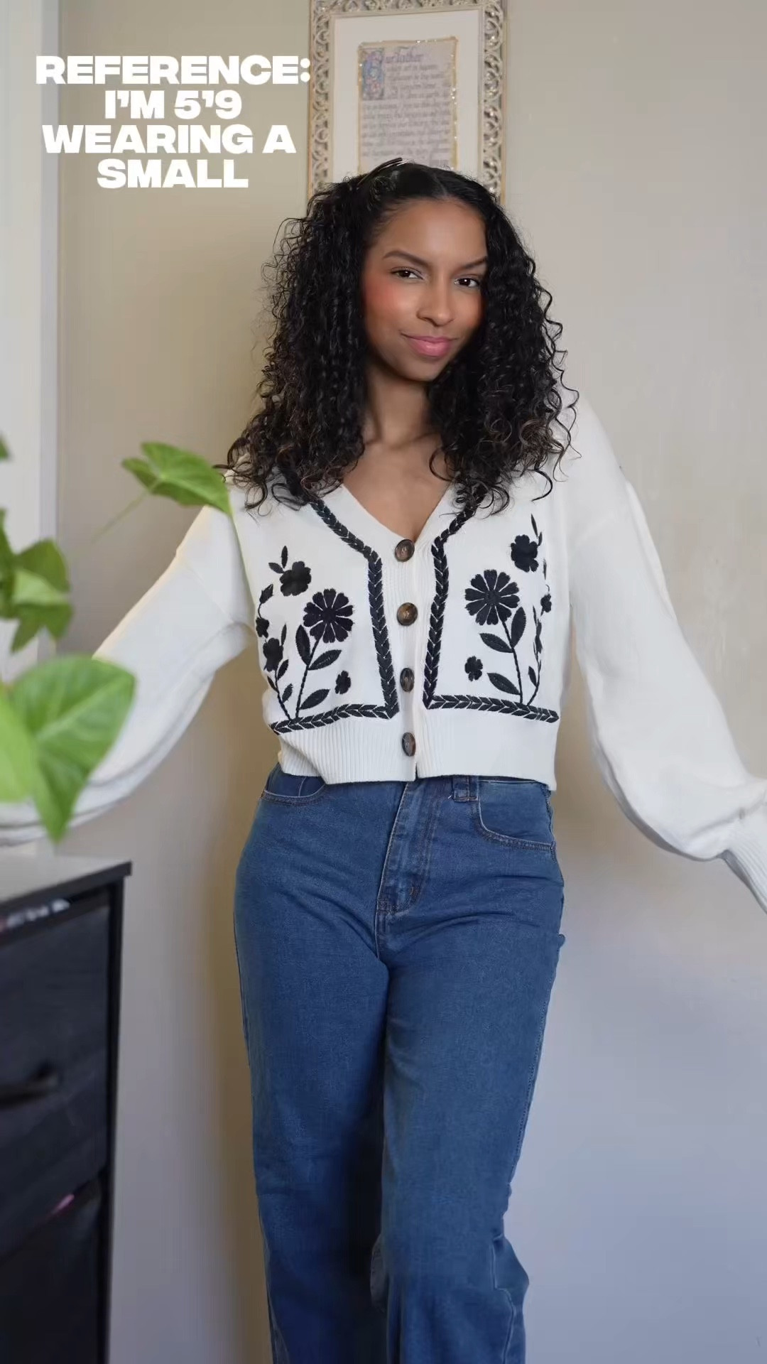 Such a beautiful cardigan 🤍✨🥹

#LTKSeasonal #LTKWatchNow #LTKMostLoved