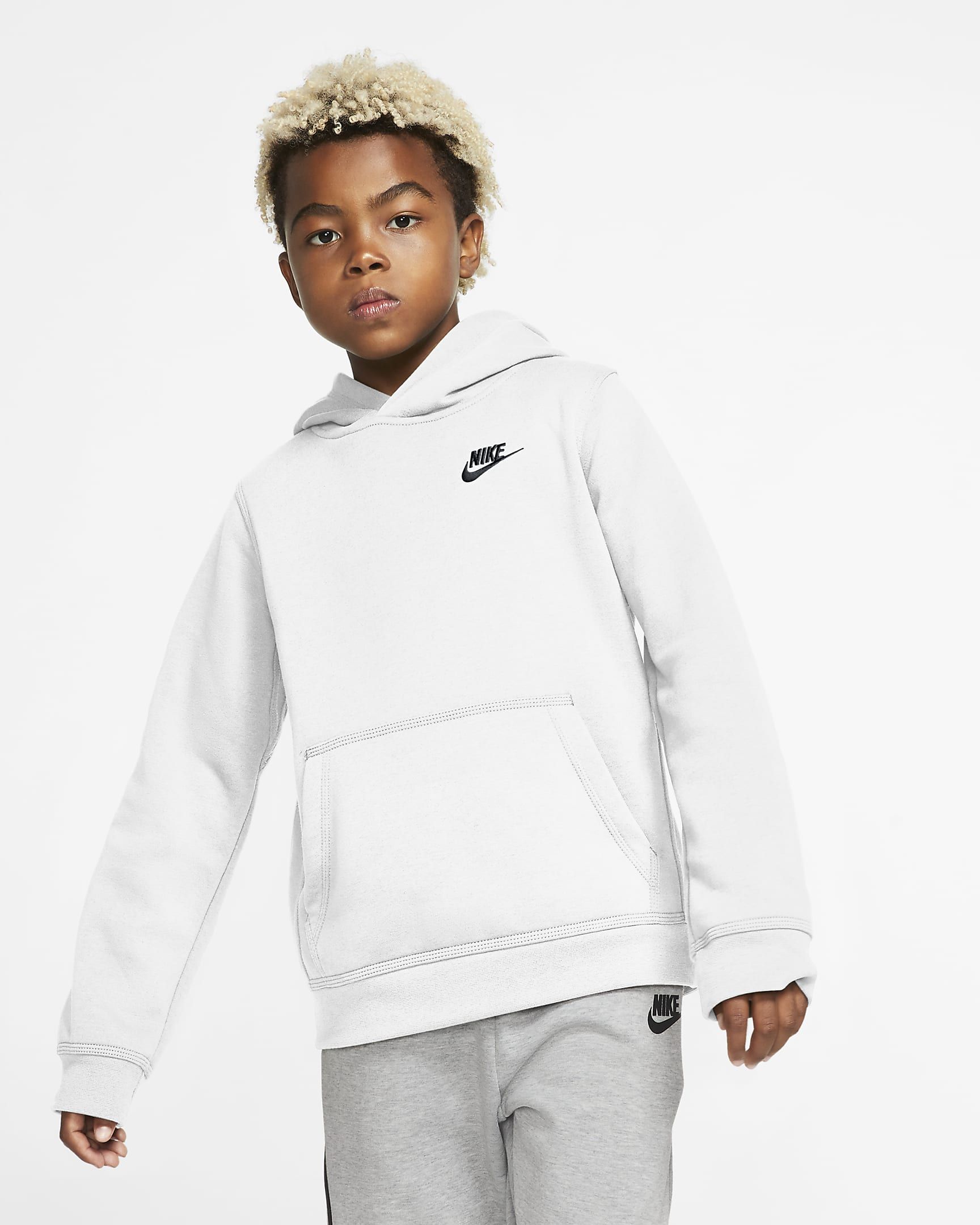 Nike Sportswear Club Fleece Big Kids' (Boys') Pullover Hoodie (Extended Size). Nike.com | Nike (US)